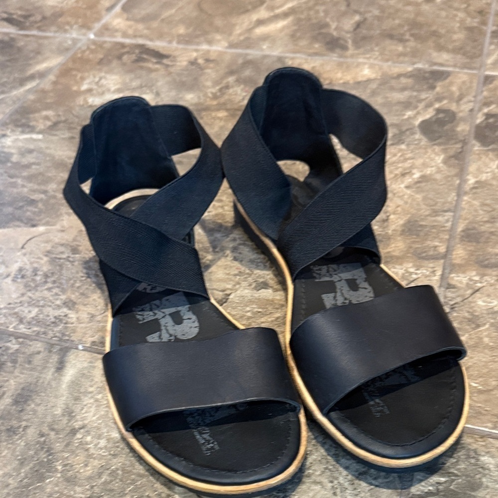 Sorel Black Sandals